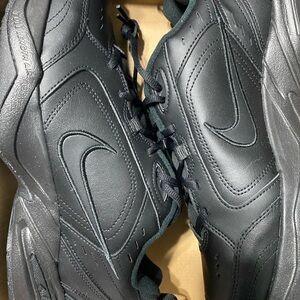 Air Monarch IV Black Men’s Size 12
